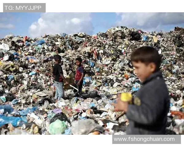 以巴勒斯坦和以色列足球球星为焦点探讨地区冲突对足球运动的影响与挑战