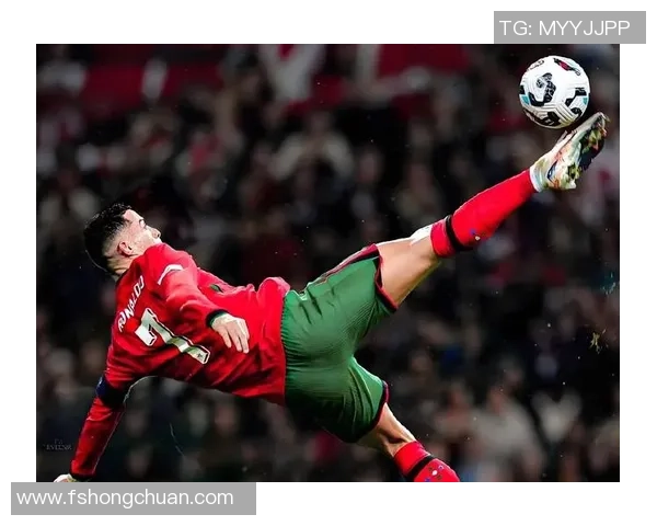 球星风采尽展 足球画报带你领略绿茵场上的传奇瞬间